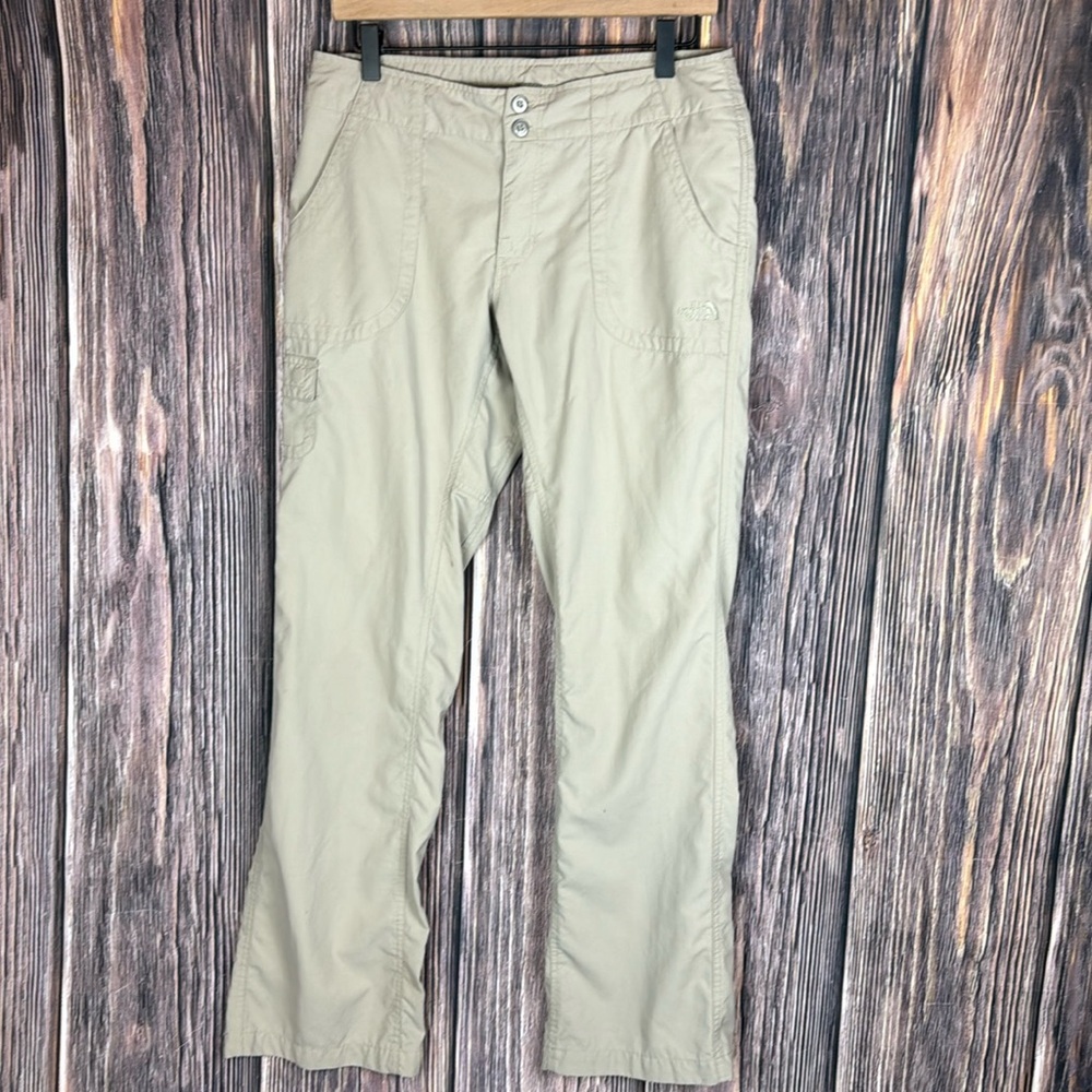 Women’s The North Face Hiking Pants- Size Med